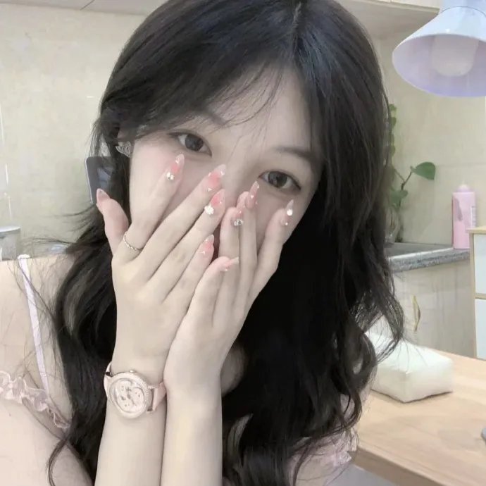 八彩林亚珍